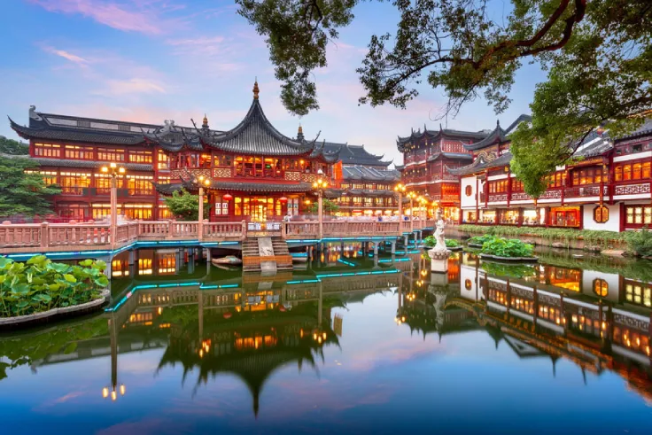 ویژگی های آفر لحظه آخری تور چین با پرواز امارات.